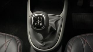 Used 2022 Hyundai Grand i10 Nios Sportz 1.2 Kappa VTVT CNG Petrol+cng Manual interior GEAR  KNOB VIEW