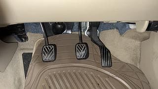 Used 2015 Maruti Suzuki Ciaz [2014-2017] ZXi Petrol Manual interior PEDALS VIEW