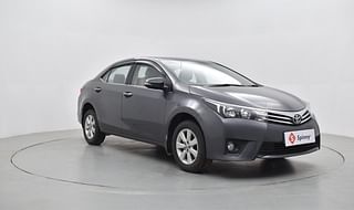 Used 2016 Toyota Corolla Altis [2014-2017] G AT Petrol Petrol Automatic exterior RIGHT FRONT CORNER VIEW
