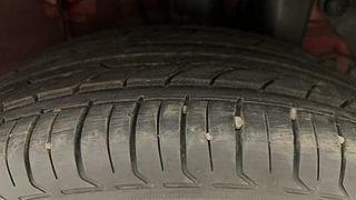 Used 2015 Hyundai Elite i20 [2014-2018] Sportz 1.2 Petrol Manual tyres LEFT REAR TYRE TREAD VIEW