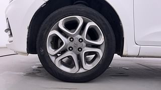 Used 2018 Hyundai Elite i20 [2018-2020] Asta 1.2 Dual Tone Petrol Manual tyres LEFT FRONT TYRE RIM VIEW