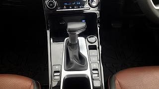 Used 2022 Hyundai Alcazar Signature (O) 7 STR 2.0 Petrol AT Petrol Automatic interior GEAR  KNOB VIEW