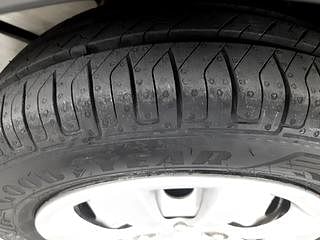 Used 2018 Hyundai Eon [2011-2018] Era + Petrol Manual tyres LEFT FRONT TYRE TREAD VIEW