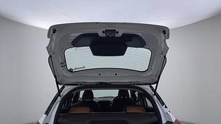 Used 2017 Ford Figo [2015-2019] Titanium 1.2 Ti-VCT Petrol Manual interior DICKY DOOR OPEN VIEW