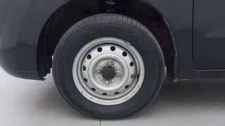 Used 2011 Maruti Suzuki Wagon R 1.0 [2010-2019] LXi Petrol Manual tyres LEFT FRONT TYRE RIM VIEW