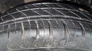 Used 2021 Datsun Redi-GO [2020-2022] T(O) 1.0 Petrol Manual tyres LEFT FRONT TYRE TREAD VIEW
