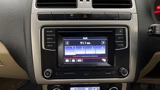 Used 2016 Volkswagen Ameo [2016-2020] Highline1.2L (P) Petrol Manual top_features Touch screen infotainment system