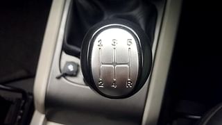 Used 2016 Mahindra Scorpio [2014-2017] S10 Diesel Manual interior GEAR  KNOB VIEW