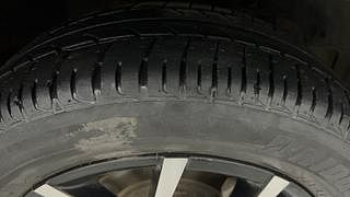 Used 2018 Mahindra KUV100 NXT K8 6 STR Dual Tone Petrol Manual tyres RIGHT FRONT TYRE TREAD VIEW