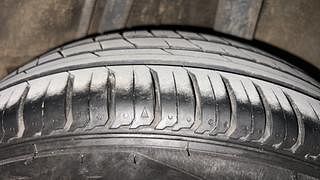 Used 2016 honda Jazz VX Petrol Manual tyres LEFT REAR TYRE TREAD VIEW