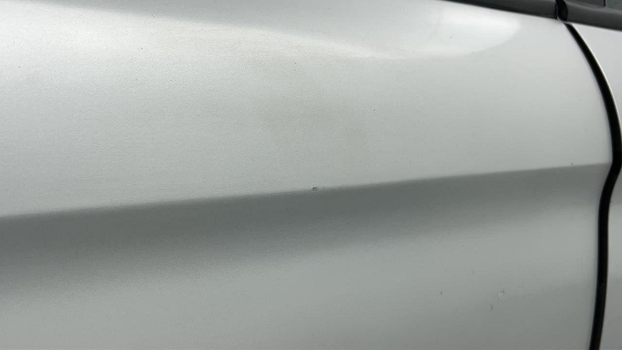Used 2015 Ford Figo Aspire [2015-2019] Titanium 1.5 Ti-VCT AT Petrol Automatic dents MINOR SCRATCH
