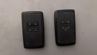 Used 2020 Renault Triber RXZ AMT Petrol Automatic extra CAR KEY VIEW