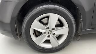 Used 2017 Skoda Octavia [2017-2018] 1.8 TSI AT Ambition + Petrol Automatic tyres LEFT FRONT TYRE RIM VIEW