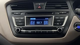 Used 2015 Hyundai Elite i20 [2014-2018] Asta 1.2 Petrol Manual top_features Integrated (in-dash) music system