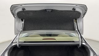 Used 2022 Honda Amaze 1.2 VX CVT i-VTEC Petrol Automatic interior DICKY DOOR OPEN VIEW
