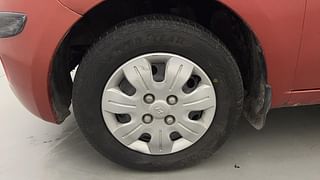 Used 2010 Hyundai i10 [2007-2010] Magna 1.2 Petrol Petrol Manual tyres LEFT FRONT TYRE RIM VIEW