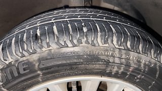 Used 2017 Maruti Suzuki Dzire [2017-2020] ZXI Petrol Manual tyres RIGHT FRONT TYRE TREAD VIEW