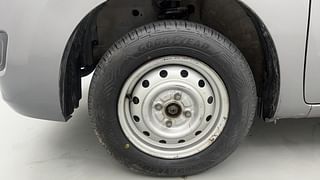 Used 2013 Maruti Suzuki Wagon R 1.0 [2010-2019] LXi Petrol Manual tyres LEFT FRONT TYRE RIM VIEW