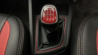 Used 2018 Hyundai i20 Active [2015-2020] 1.4 SX Diesel Manual interior GEAR  KNOB VIEW