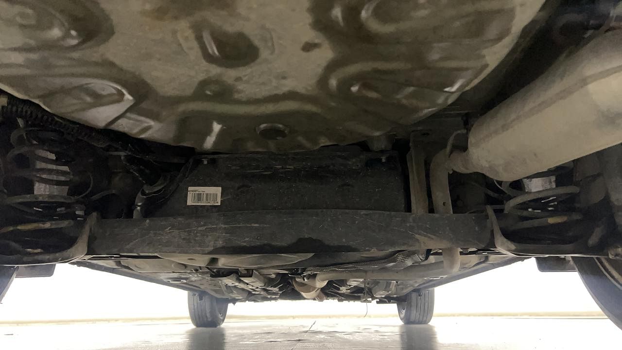 Used 2018 Toyota Yaris [2018-2021] VX Petrol Manual extra REAR UNDERBODY VIEW (TAKEN FROM REAR)