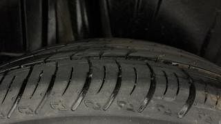 Used 2022 Maruti Suzuki XL6 Alpha Plus MT Petrol Petrol Manual tyres RIGHT REAR TYRE TREAD VIEW