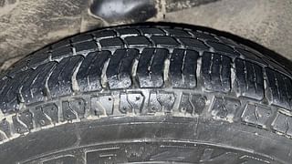 Used 2014 hyundai i10 Sportz 1.1 Petrol Petrol Manual tyres LEFT REAR TYRE TREAD VIEW