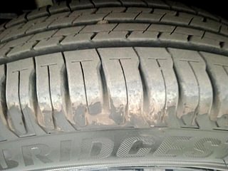 Used 2023 Toyota Rumion S 1.5l Petrol AT Petrol Automatic tyres RIGHT REAR TYRE TREAD VIEW