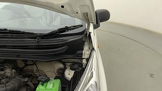 Used 2014 Hyundai Eon [2011-2018] Magna Petrol Manual engine ENGINE LEFT SIDE HINGE & APRON VIEW