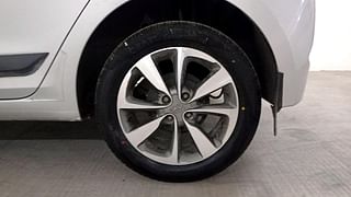 Used 2014 Hyundai Elite i20 [2014-2018] Asta 1.2 Petrol Manual tyres LEFT REAR TYRE RIM VIEW