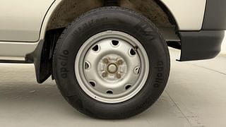 Used 2022 Maruti Suzuki Eeco AC(O) CNG 5 STR Petrol+cng Manual tyres RIGHT FRONT TYRE RIM VIEW