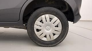 Used 2017 Maruti Suzuki Alto 800 [2016-2019] Lxi Petrol Manual tyres LEFT REAR TYRE RIM VIEW