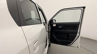 Used 2022 Maruti Suzuki Wagon R 1.0 VXI CNG Petrol+cng Manual interior RIGHT FRONT DOOR OPEN VIEW