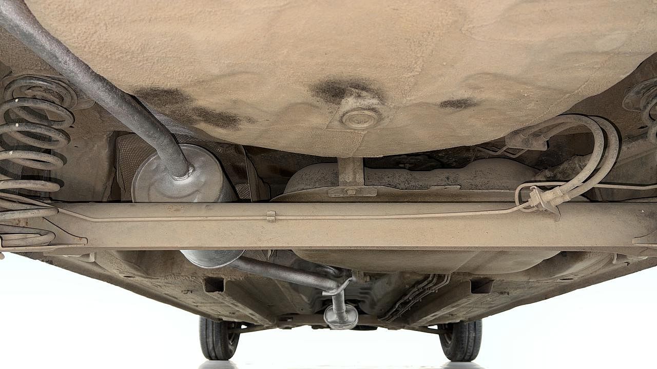 Used 2017 Renault Kwid [2015-2019] RXL Petrol Manual extra REAR UNDERBODY VIEW (TAKEN FROM REAR)