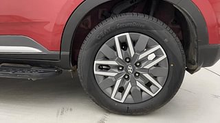 Used 2021 Hyundai Venue [2019-2022] SX 1.0  Turbo iMT Petrol Manual tyres LEFT REAR TYRE RIM VIEW