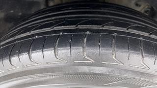 Used 2017 Renault Captur [2017-2020] 1.5 Platine diesel Diesel Manual tyres RIGHT FRONT TYRE TREAD VIEW