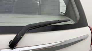 Used 2015 Toyota Etios Liva [2010-2017] VX Petrol Manual top_features Rear wiper
