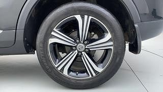 Used 2022 MG Motors Astor Sharp EX 1.5 MT Petrol Manual tyres LEFT REAR TYRE RIM VIEW
