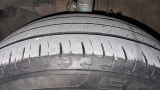 Used 2020 honda Amaze 1.5 S i-DTEC Diesel Manual tyres LEFT FRONT TYRE TREAD VIEW