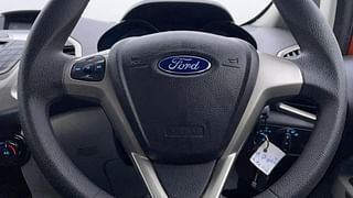 Used 2016 Ford EcoSport [2015-2017] Trend+ 1.0L EcoBoost Petrol Manual top_features Steering mounted controls