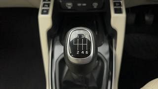 Used 2022 Kia Carens Luxury Plus 1.4 Petrol 7 STR Petrol Manual interior GEAR  KNOB VIEW