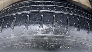 Used 2021 Maruti Suzuki Swift VXI Petrol Manual tyres RIGHT FRONT TYRE TREAD VIEW
