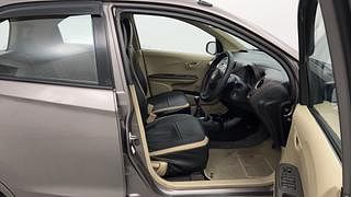 Used 2012 Honda Brio [2011-2016] S(O)MT Petrol Manual interior RIGHT SIDE FRONT DOOR CABIN VIEW