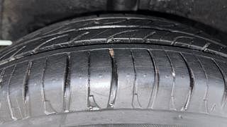 Used 2018 Hyundai Grand i10 [2017-2020] Magna 1.2 Kappa VTVT Petrol Manual tyres RIGHT REAR TYRE TREAD VIEW