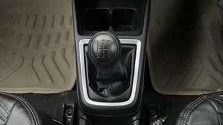 Used 2020 Maruti Suzuki Swift [2017-2021] LXI Petrol Manual interior GEAR  KNOB VIEW