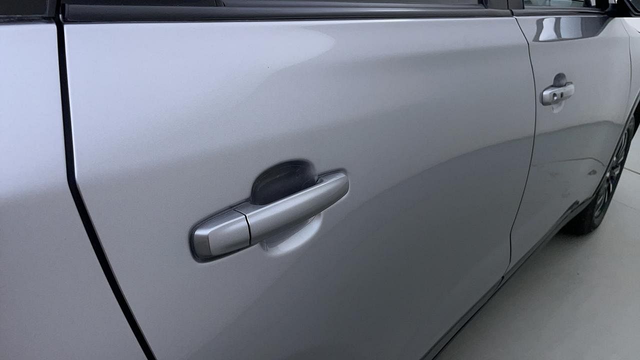 Used 2022 Toyota Urban Cruiser Premium Grade AT Petrol Automatic dents MINOR DENT