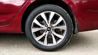 Used 2014 Hyundai Verna [2017-2020] 1.6 CRDI SX Diesel Manual tyres LEFT REAR TYRE RIM VIEW