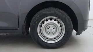 Used 2019 Hyundai New Santro 1.1 Era Executive Petrol Manual tyres RIGHT FRONT TYRE RIM VIEW