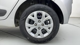 Used 2015 Hyundai Grand i10 [2013-2017] Sportz 1.2 Kappa VTVT Petrol Manual tyres LEFT REAR TYRE RIM VIEW