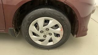 Used 2014 Honda Amaze 1.5L S Diesel Manual tyres RIGHT FRONT TYRE RIM VIEW