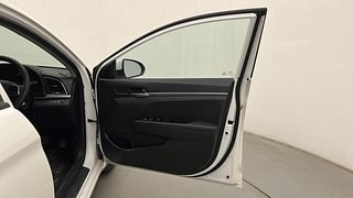Used 2018 Hyundai Elantra [2016-2022] 2.0 S Petrol Manual interior RIGHT FRONT DOOR OPEN VIEW